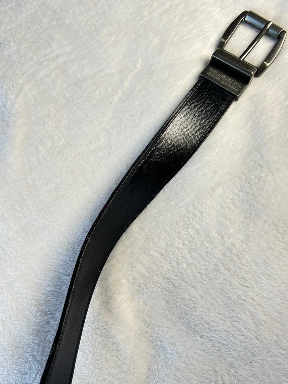 Levi’s Black Leather Belt with Brushed Metal Buckle - Size 50